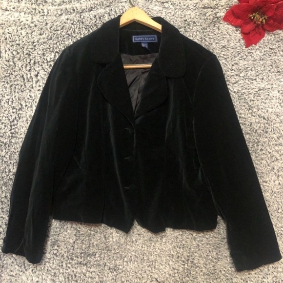 Black Velvet Blazer Size 16 Single Breasted 3 Button Vtg Karen Scott - Picture 1 of 4